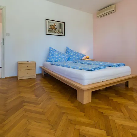 Tatil Evi Jurincic Kucica