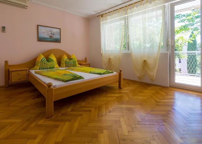 Jurincic Kucica * Crikvenica